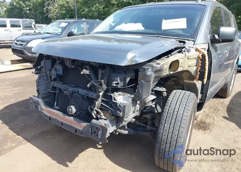 2015 Nissan Armada Sv z USA, uszkodzony, nr VIN 5N1BA0ND4FN620763